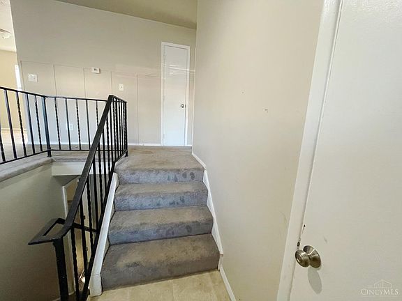4th image of 2669 Monette Ct