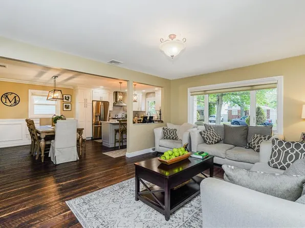 381 Burgher Avenue image 6 of 41