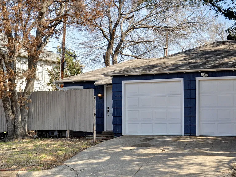 2409 Horne St — Photo 23