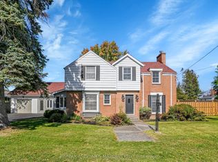 1603 Peter St, Cornwall, ON K6J 1W7