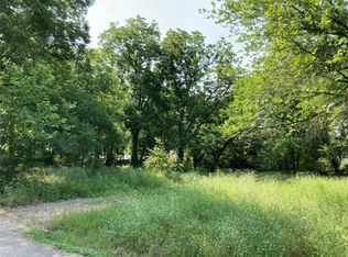 602 E 8th St, Bonham, TX 75418