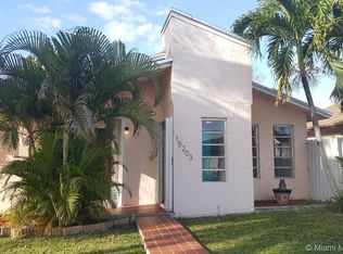 15203 SW 112th Pl, Miami, FL 33157
