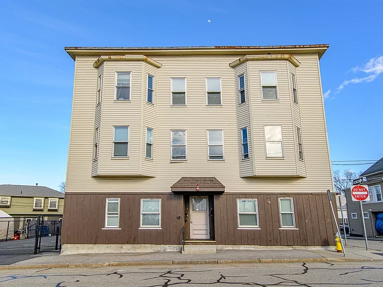 79 School St #1 — Photo 15