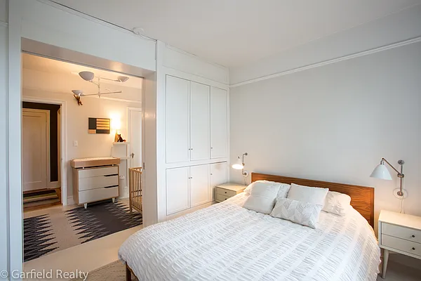 Sold by Garfield Realty  | media 25