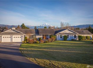 1262 E Axton Rd, Bellingham, WA 98226