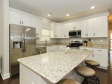 59 Riverview Ave — Photo 8