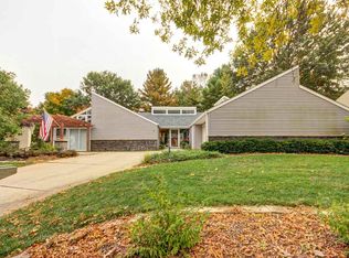 9 Hyde Park, Springfield, IL 62703
