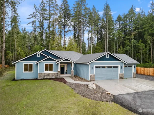 2235 Martin Avenue E, Port Orchard, WA 98366