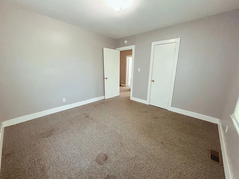 156 Brookston Rd — Photo 16