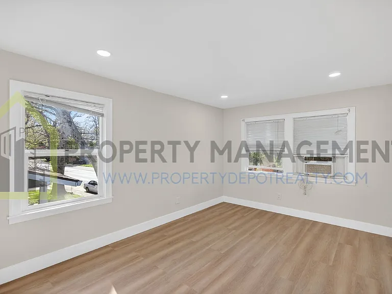 2519 Freeport Blvd #4 — Photo 20