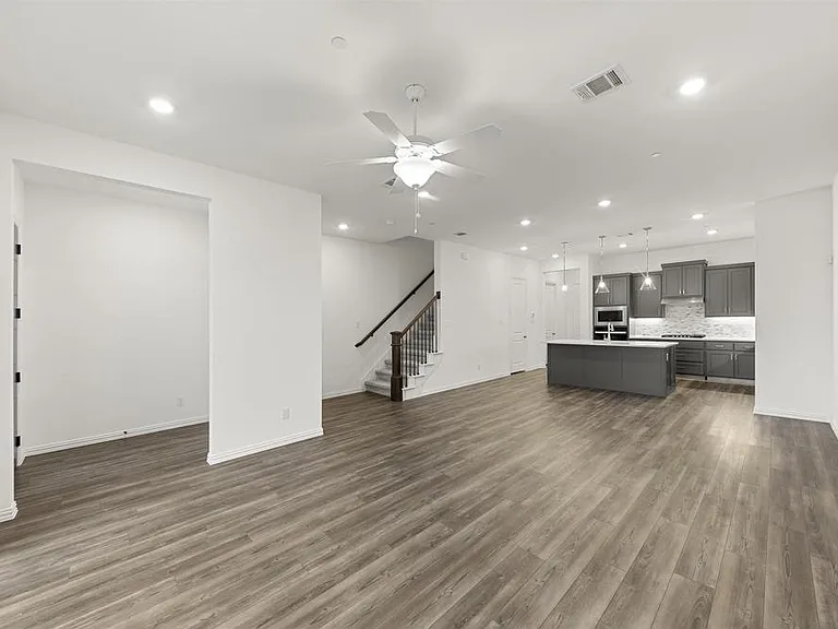 1237 Doris May Dr — Photo 10