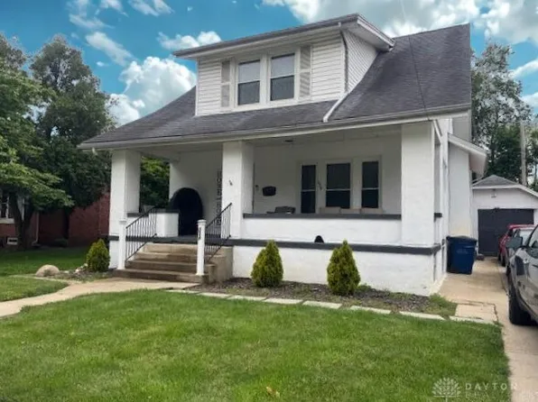 224 S Wolf Creek St, Brookville, OH 45309