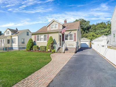 206 Wilson Boulevard, Islip, NY, 11751