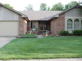 3225 30th St, Columbus, IN 47203