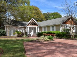 646 Pelzer Dr, Mount Pleasant, SC 29464