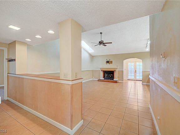 5th image of 4941 Deep Forest Dr