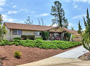 560 Donald Dr, Hollister, CA