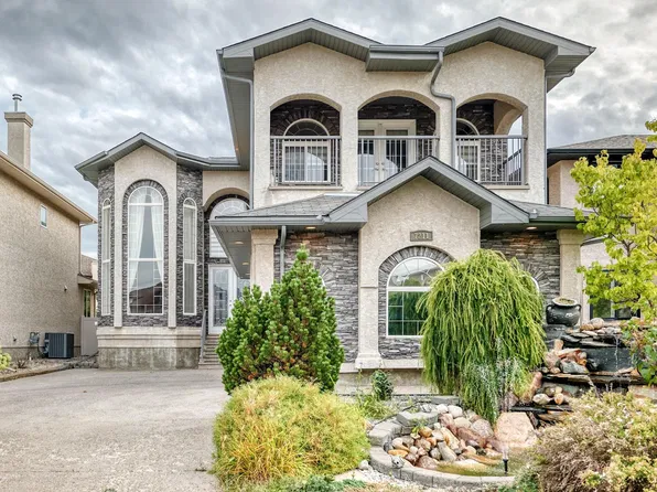 7211 170th Ave NW, Edmonton, AB T5Z 0C6