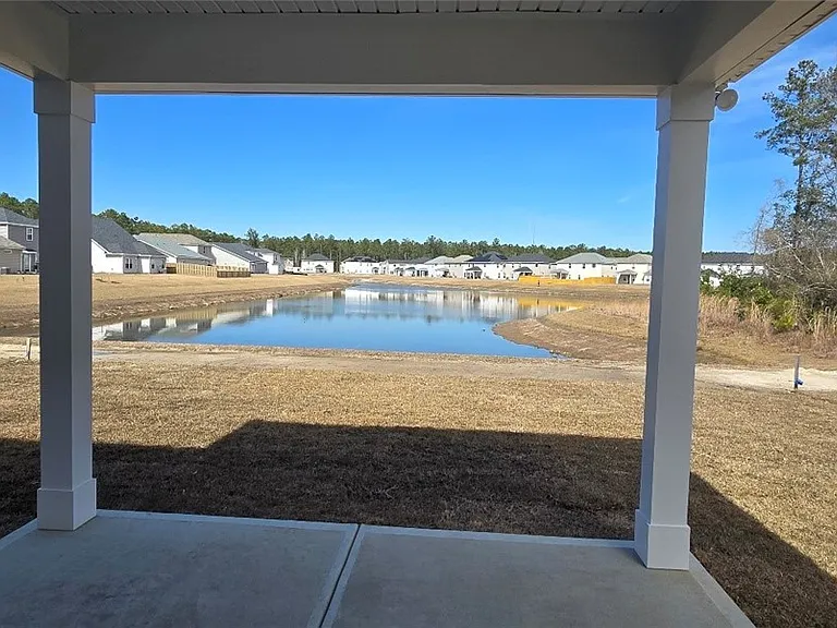 109 Exmoor Cir — Photo 2