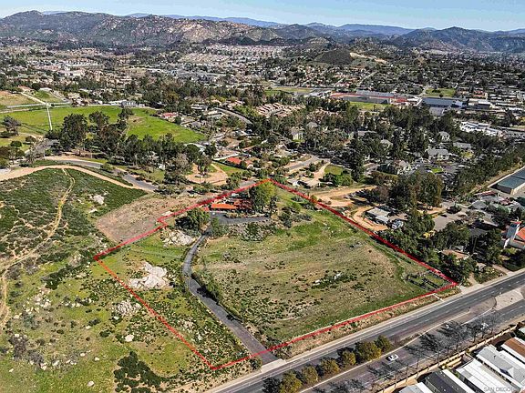 3rd image of 550 W El Norte Pkwy