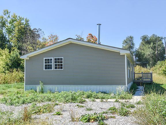 2nd image of 1040 Main Dr
