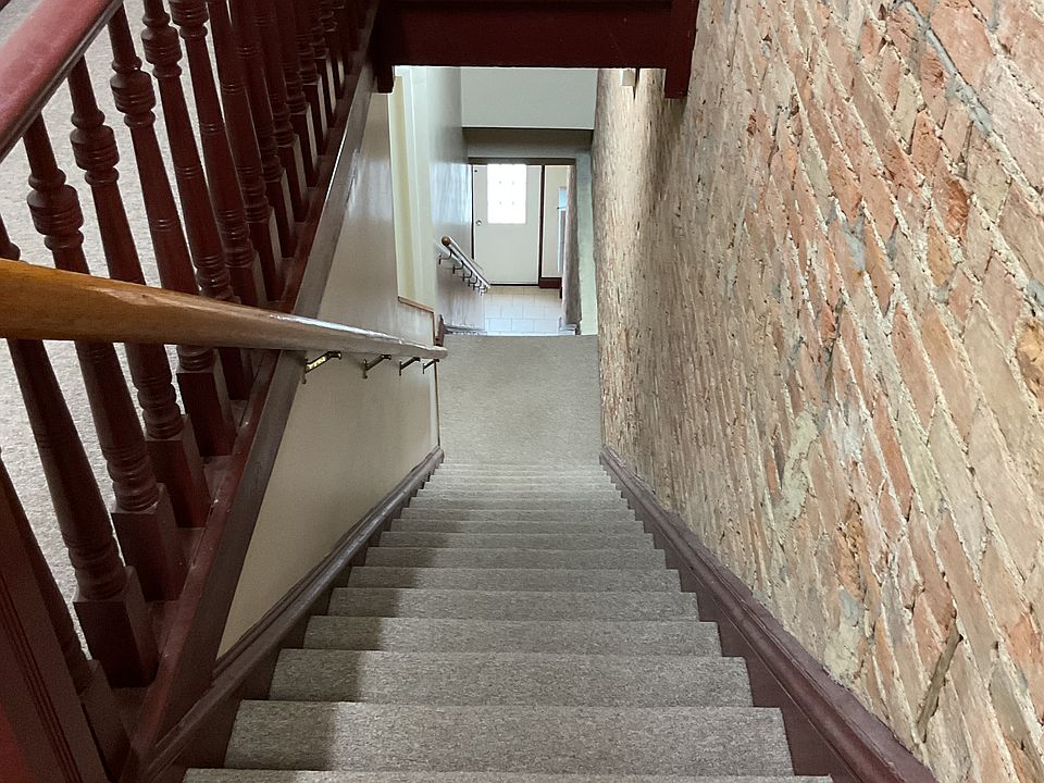 3rd fl stairs