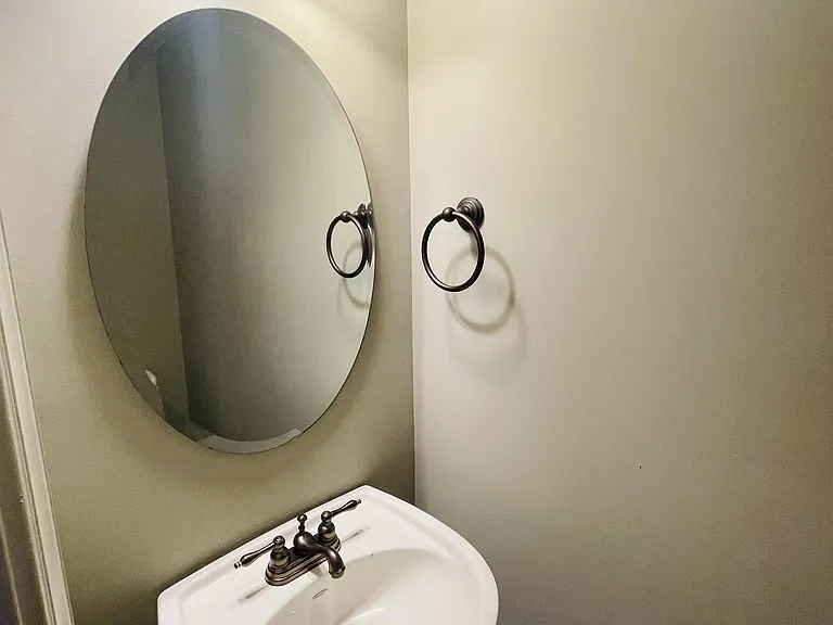 142 Old Tavern Cir #1 — Photo 12