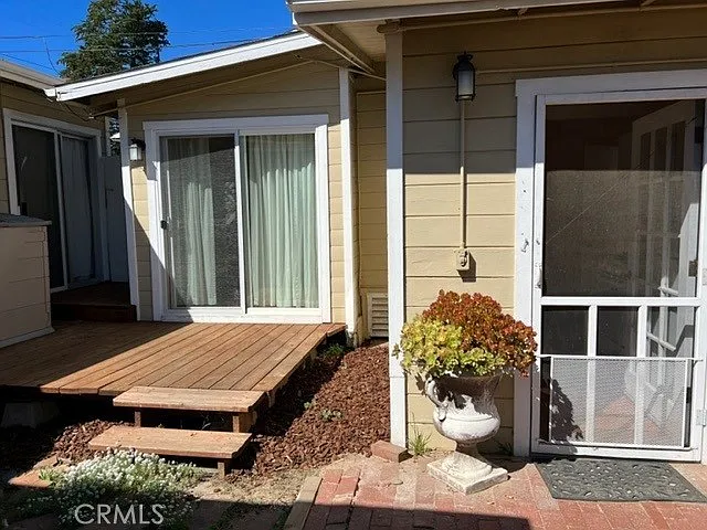 1500 Richard Ave — Photo 1