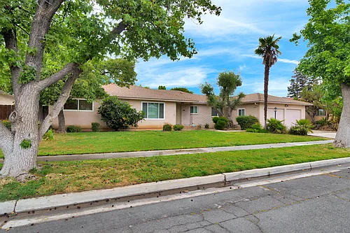 1564 E Escalon Ave Photo 1