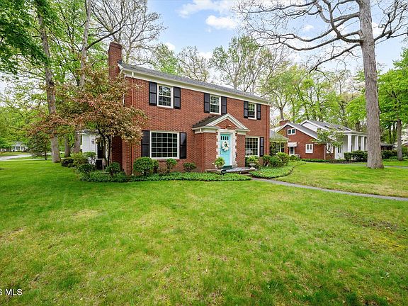 2nd image of 4525 Granville Ct