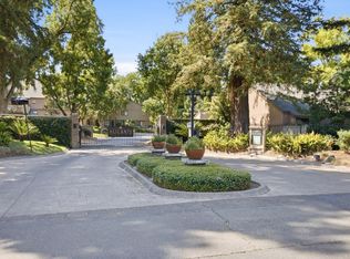 536 Woodside Oaks APT 7, Sacramento, CA 95825
