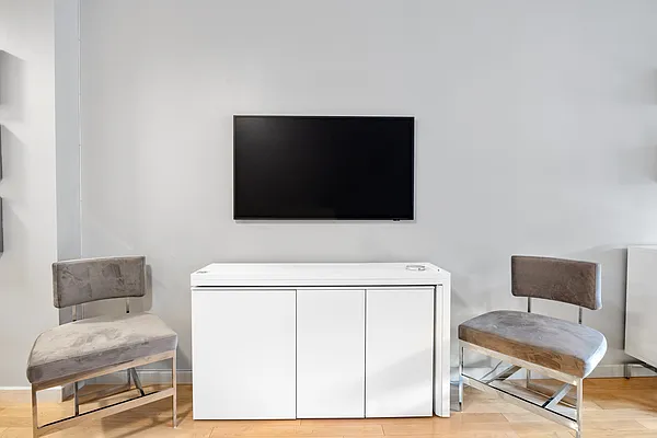 Rented by Highline Residential | media 33