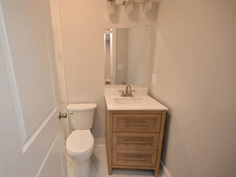 1630 W Thorndale Ave #1 — Photo 17