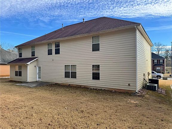 4th image of 4228 Defoors Farm Trl