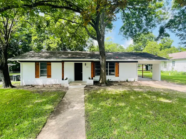 544 N 37th St, Corsicana, TX 75110