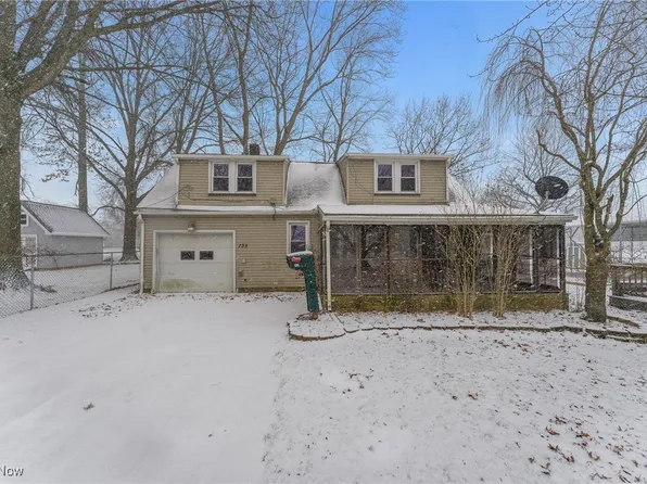 135 Charles Ave, Youngstown, OH 44512