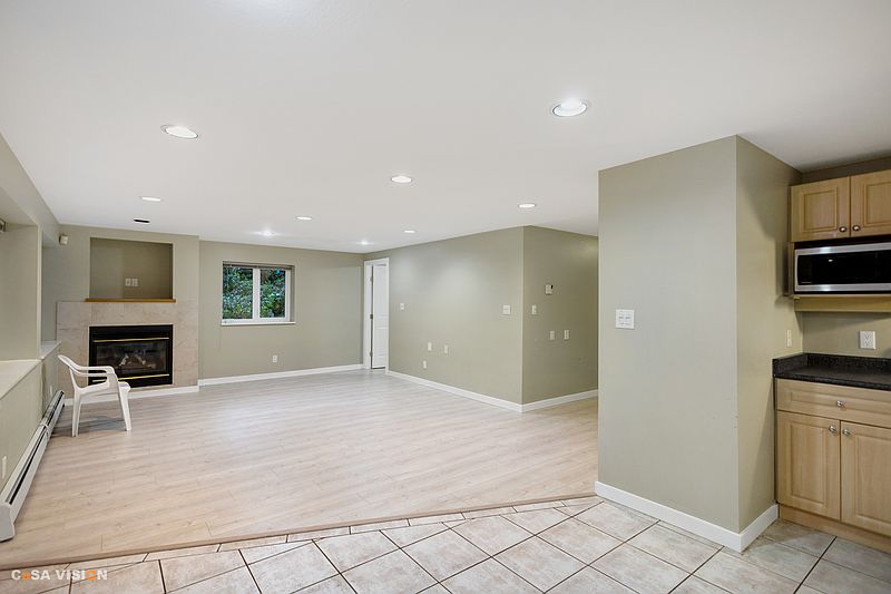 West Vancouver House for rent - 2 Bedrooms — photo 6