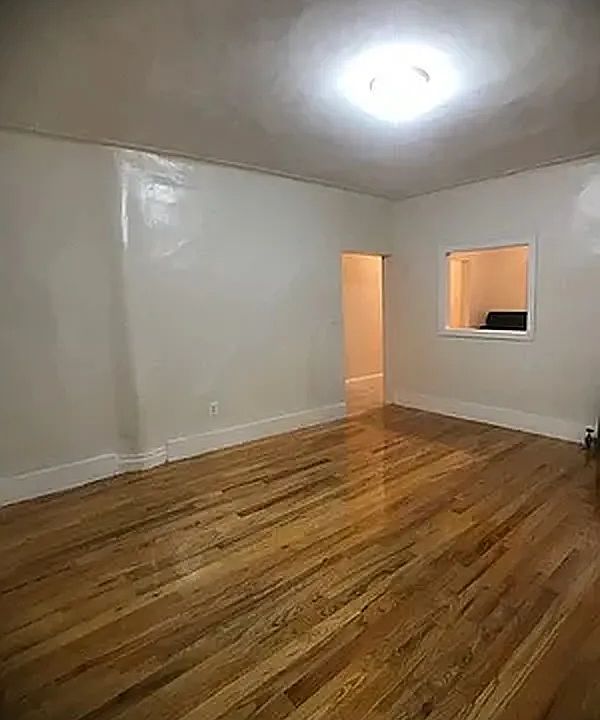 2nd image of 1767 Bedford Ave APT 8