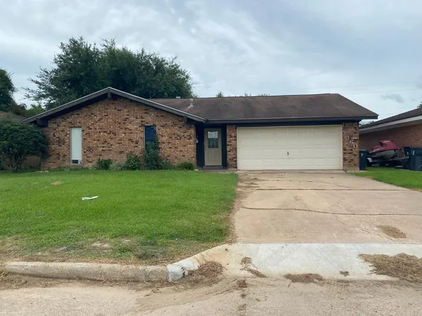 1360 Elsie Ln, Bridge City, TX 77611
