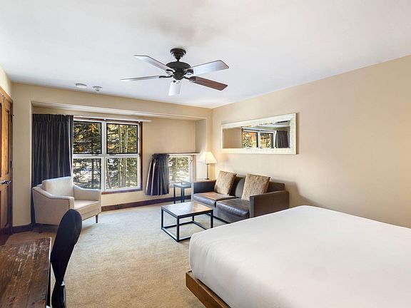 4th image of 136 Country Club Dr #337