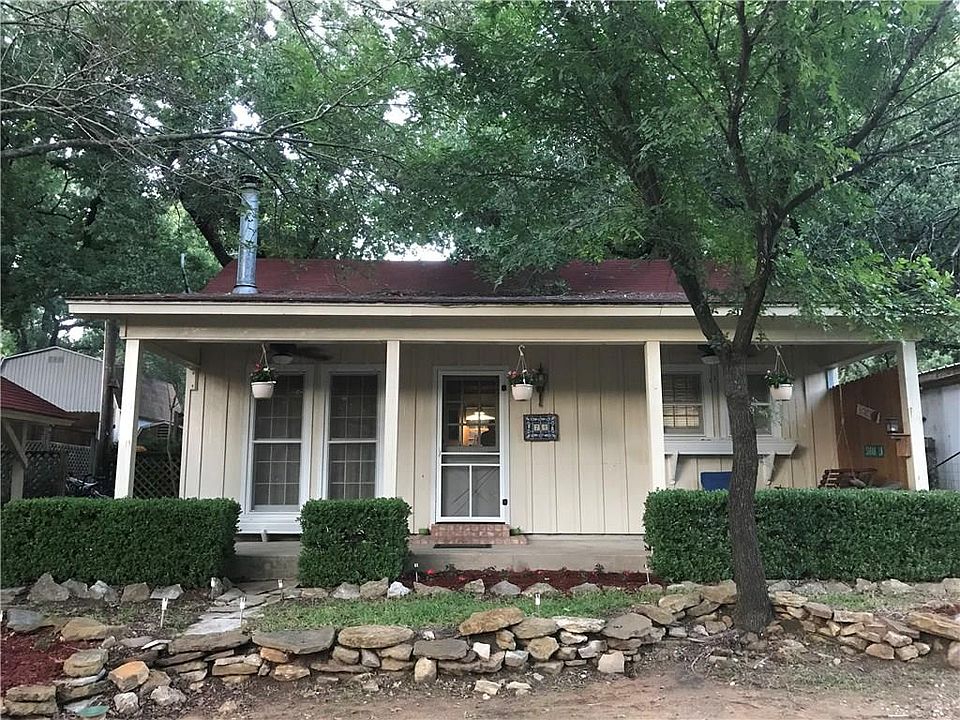1st image of 74 Live Oak St