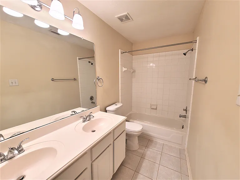 guest bath_12132021
