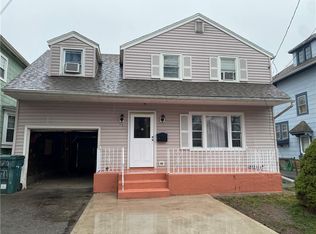 71 Arbutus St, Rochester, NY 14609