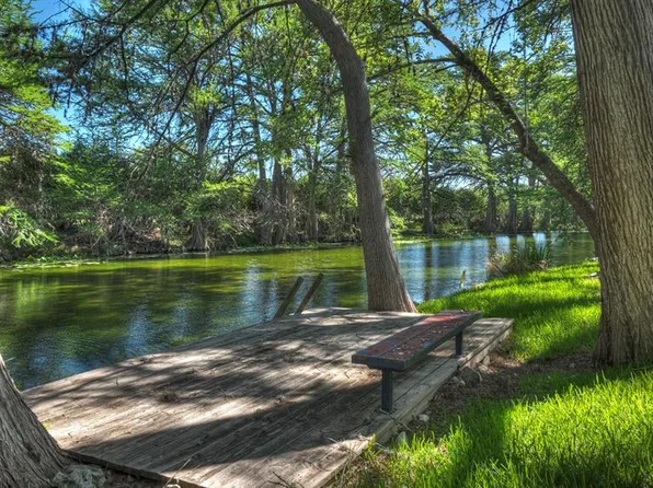 187 Roy Chisum Rd, Leakey, TX 78873