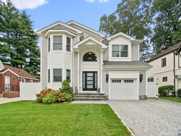 177 Dumont Ave, Dumont, NJ 07628