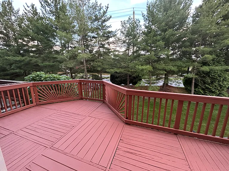 112 Longpoint Way — Photo 12