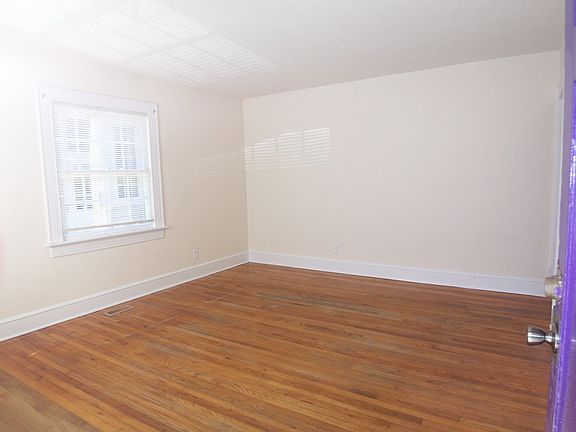 4th image of 410 Student St #A