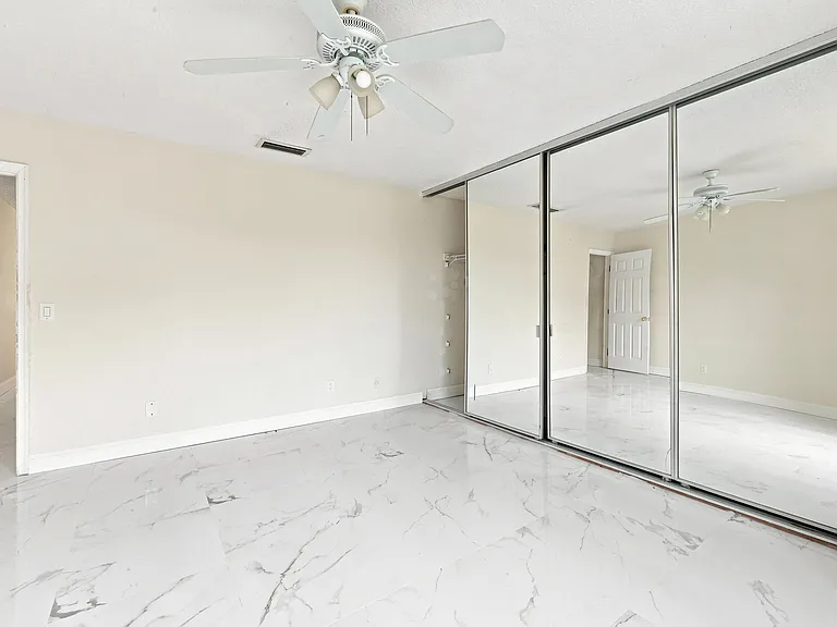 5120 Elmhurst Rd #A — Photo 37