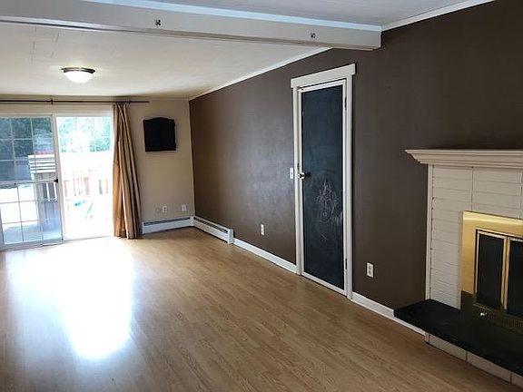 4th image of 4407 24th Ave SE
