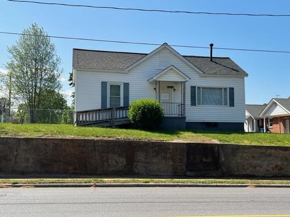 (undisclosed Address)